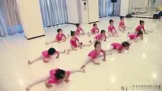 新年秀成人舞蹈视频大全,新年秀成人舞蹈视频大全精选回顾