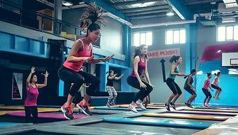 蹦床成人技巧教学视频,跟随教学视频轻松入门