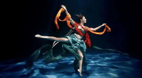 奉献主题成人舞蹈视频大全,共筑和谐梦——成人舞蹈奉献主题视频精选