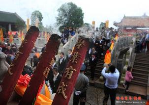 孔庙的成人礼视频,传承儒家文化，致敬青春启航