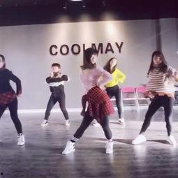 成人户外爵士舞视频