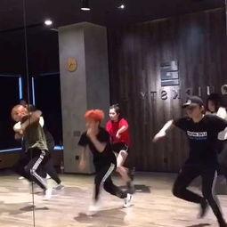 玩趣舞蹈成人舞蹈视频,尽享玩趣舞蹈成人舞蹈视频魅力  第2张